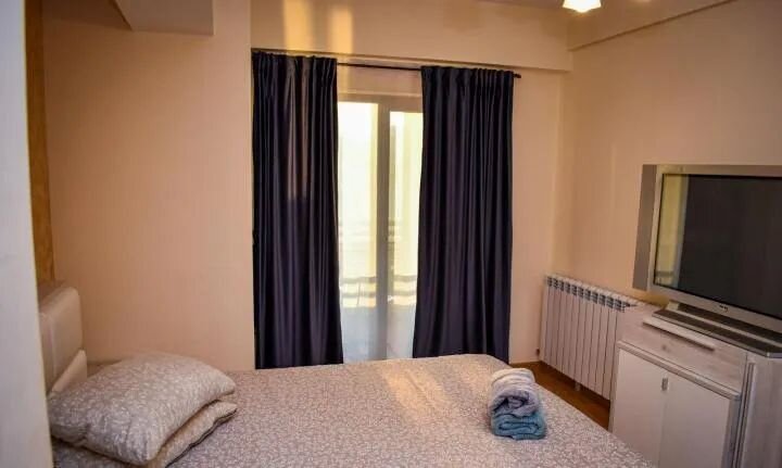 Vitan Mall, bloc 2011.